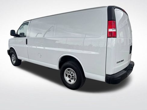 Used 2023 GMC Savana 3500 w/ Driver Convenience Package RWD image 3