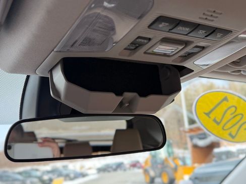 Used 2021 Toyota RAV4 XLE image 27