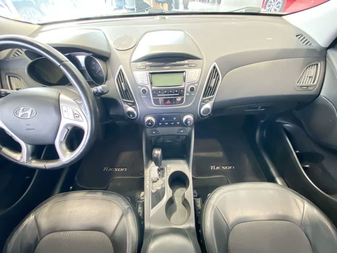 Used 2011 Hyundai Tucson GLS AWD/4WD image 22