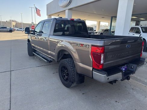 Used 2021 Ford F250 XLT w/ XLT Premium Package image 7