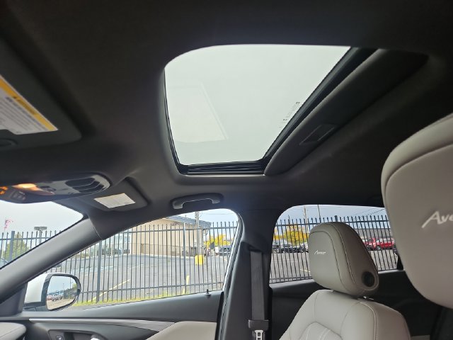 Used 2024 Buick Envista Avenir FWD image 22