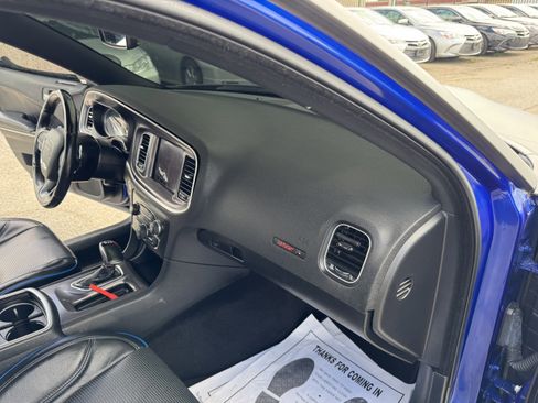 Used 2020 Dodge Charger Scat Pack RWD image 18