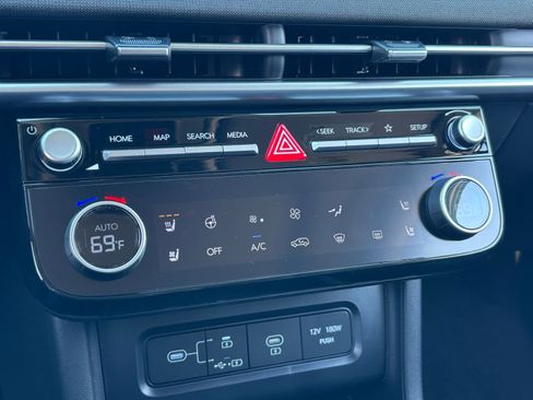 New 2026 Hyundai Tucson Limited FWD image 22