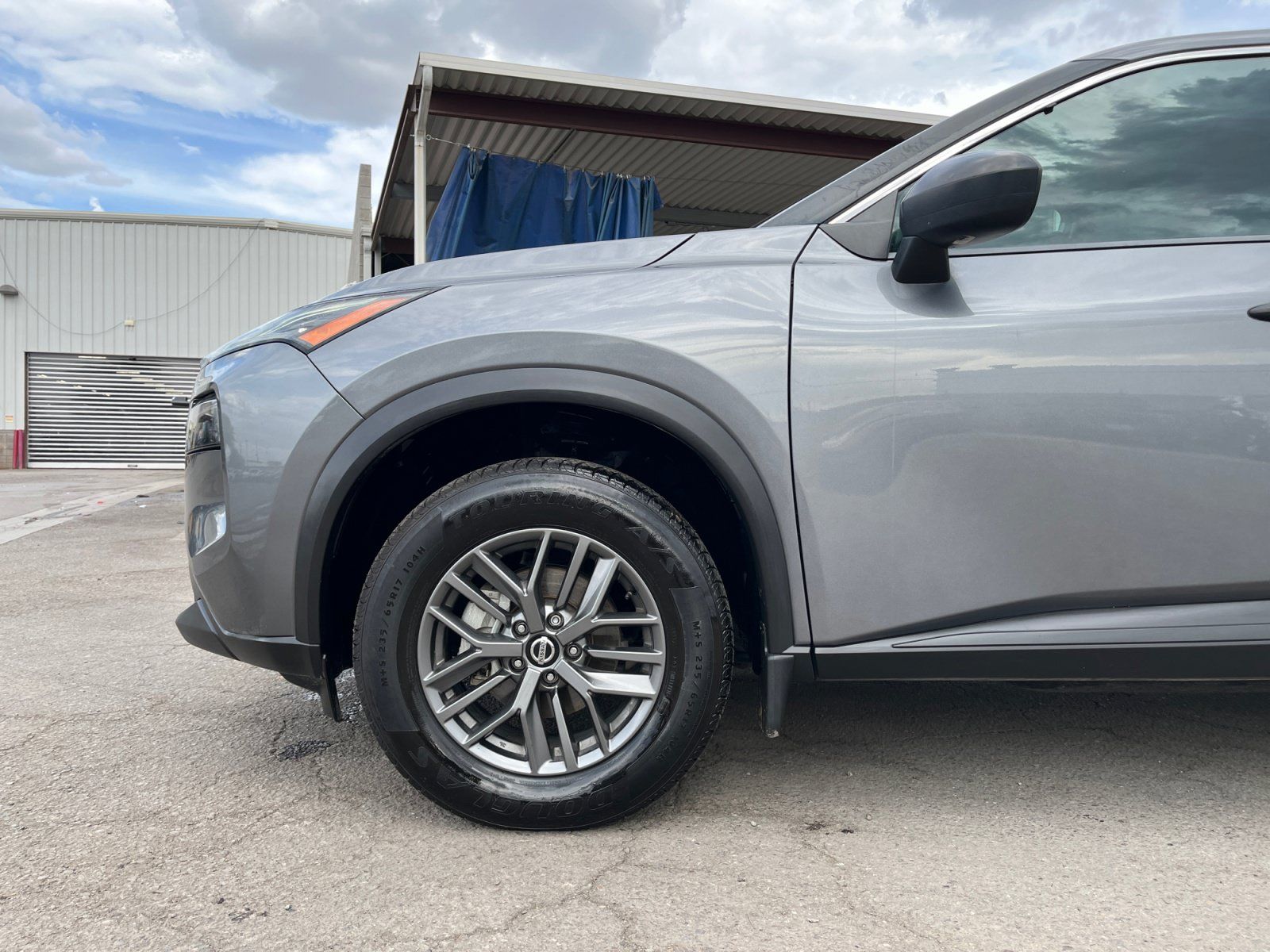 Used 2021 Nissan Rogue S FWD image 11