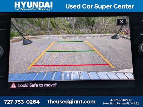 Used 2023 Volkswagen Tiguan SE image 26