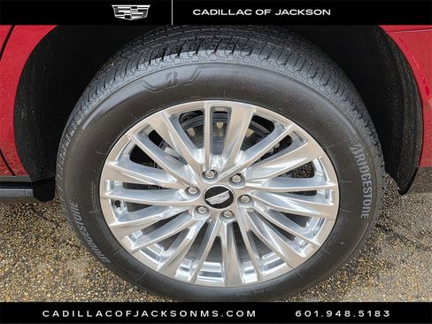 Certified 2025 Cadillac Escalade Premium Luxury w/ Touring Package image 33