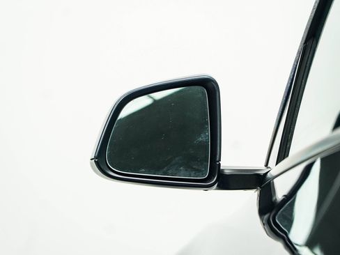 Used 2022 Tesla Model Y Performance AWD/4WD image 15