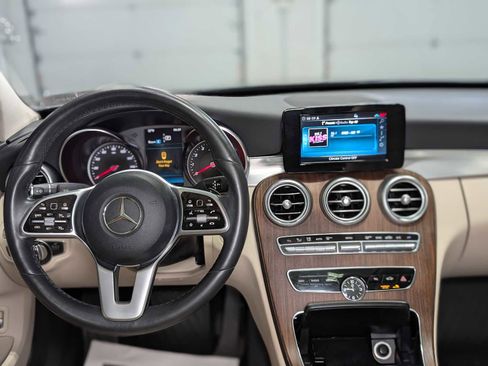 Certified 2019 Mercedes-Benz C 300 4MATIC Sedan image 5