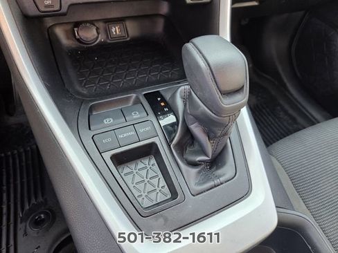 Used 2023 Toyota RAV4 LE FWD image 26