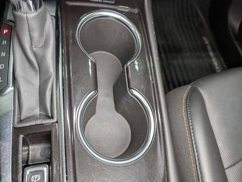 Certified 2022 Chevrolet Equinox Premier image 30