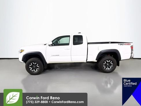 Used 2022 Toyota Tacoma TRD Off-Road w/ TRD Premium Off Road Package AWD/4WD image 5
