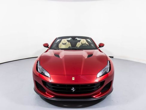 Certified 2019 Ferrari Portofino image 15