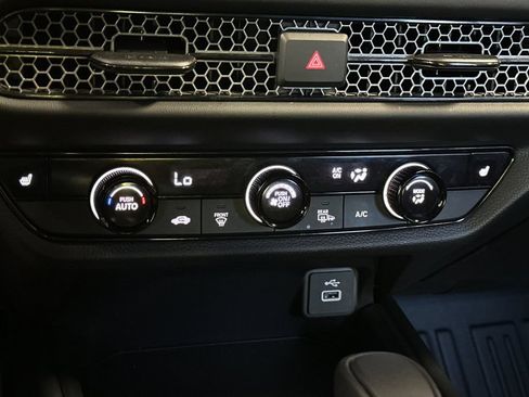 Used 2025 Honda HR-V Sport image 21
