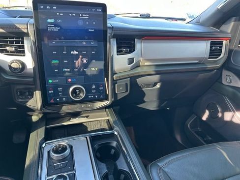 Used 2022 Ford Expedition Timberline AWD/4WD image 23