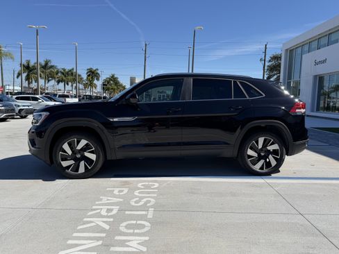 New 2026 Volkswagen Atlas Cross Sport SE FWD image 6