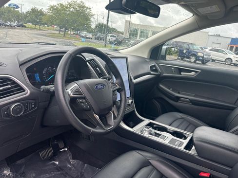 Used 2024 Ford Edge SEL w/ Convenience Package AWD/4WD image 9