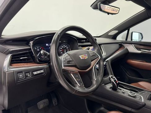 Used 2022 Cadillac XT5 Premium Luxury w/ Technology Package image 36