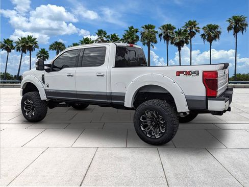 Used 2022 Ford F250 Lariat w/ Lariat Ultimate Package AWD/4WD image 6