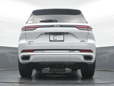 Used 2023 Jeep Grand Cherokee Overland AWD/4WD image 50