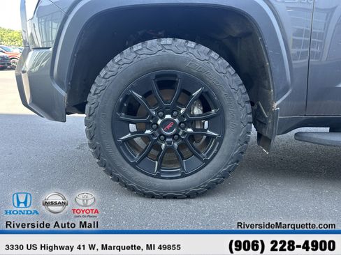 Used 2024 Toyota Tundra Limited w/ TRD Off-Road Package AWD/4WD image 11