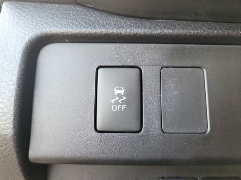 Used 2023 Toyota Tacoma SR image 31