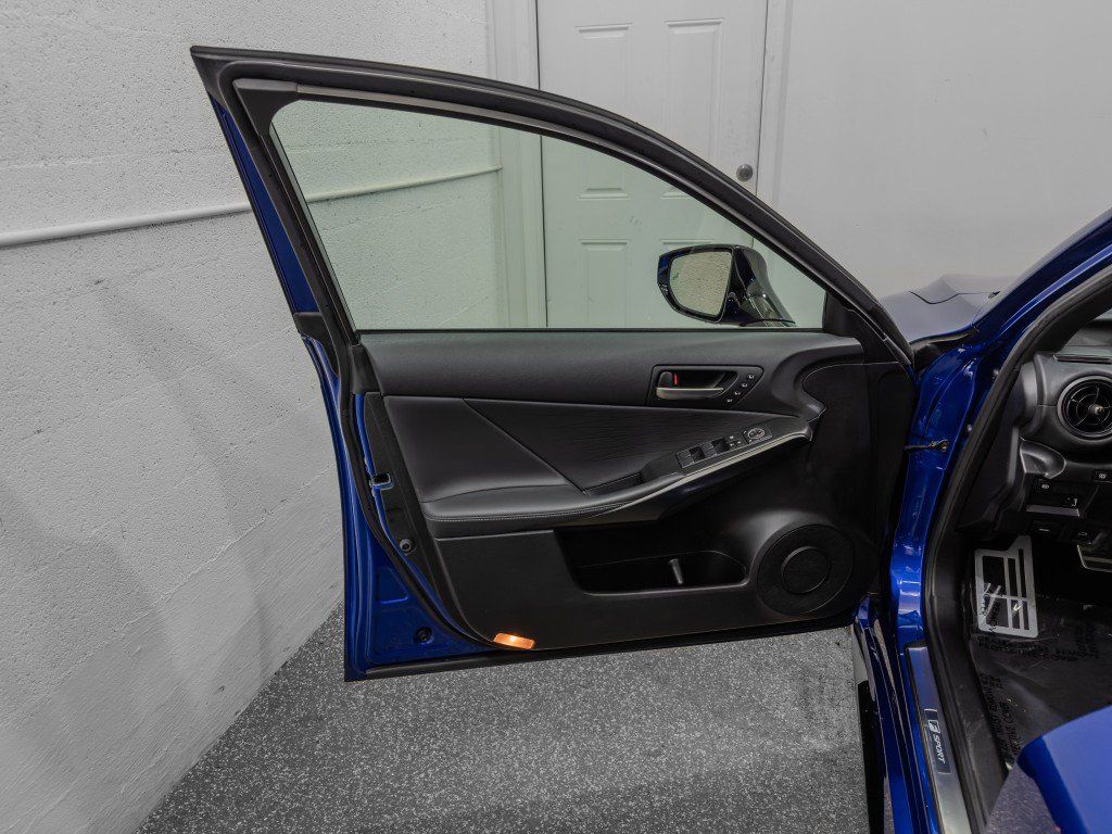 Used 2023 Lexus IS 350 F Sport w/ Memory Package AWD/4WD image 10