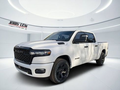 New 2026 RAM 1500 Big Horn AWD/4WD image 7