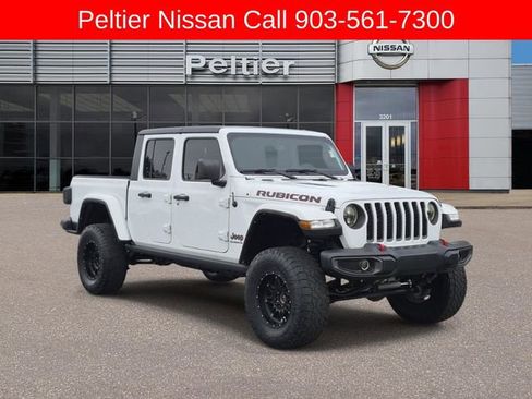 Used 2022 Jeep Gladiator Rubicon w/ Trailer Tow Package AWD/4WD image 1