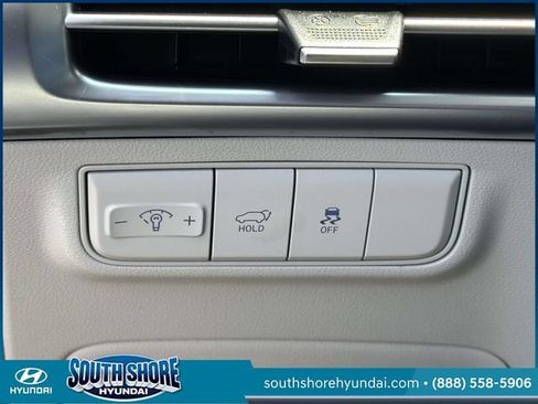 Certified 2025 Hyundai Tucson SEL AWD/4WD image 22