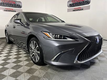 Used 2019 Lexus ES 300h w/ Premium Package