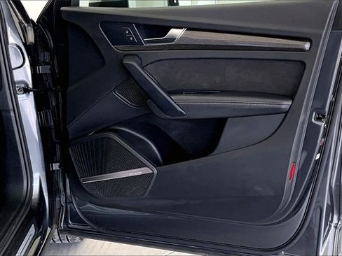 Certified 2022 Audi SQ5 Premium Plus image 24