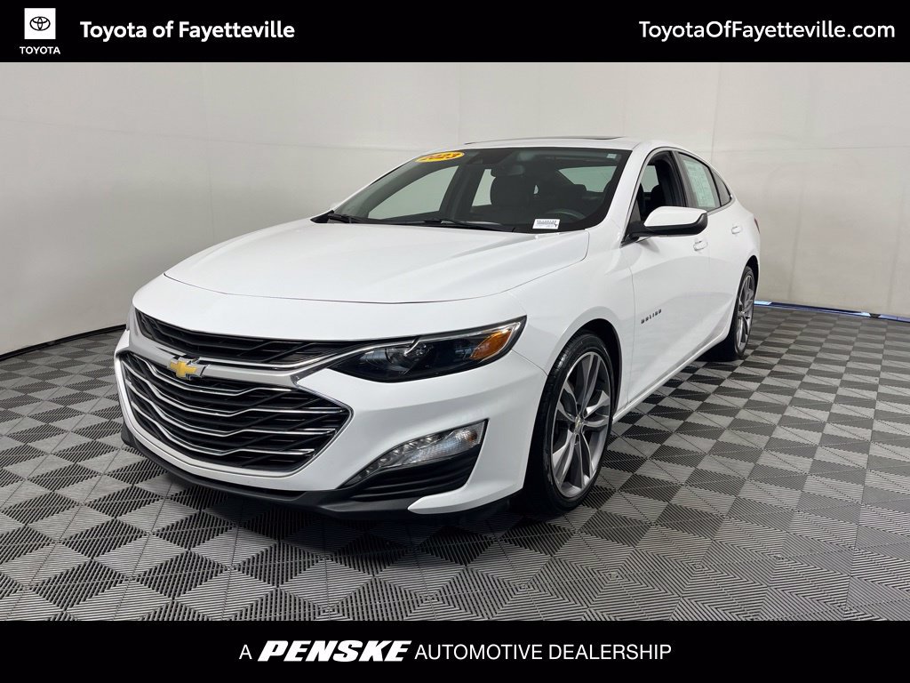 Used 2023 Chevrolet Malibu LT FWD image 1