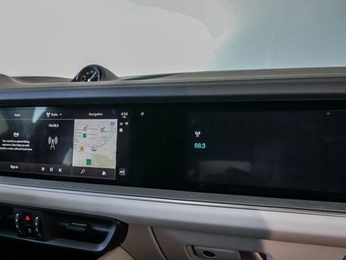 New 2026 Porsche Cayenne E-Hybrid AWD/4WD image 34