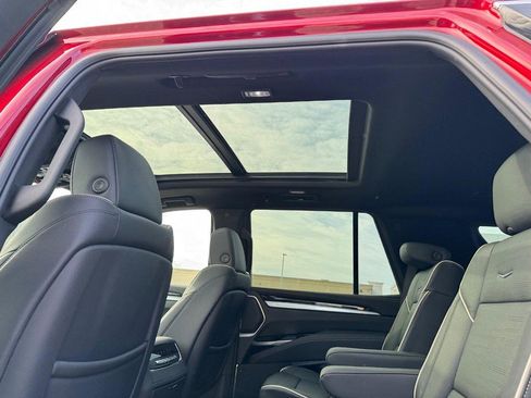 Used 2025 Cadillac Escalade Premium Luxury w/ LPO, Floor Liner Package image 10