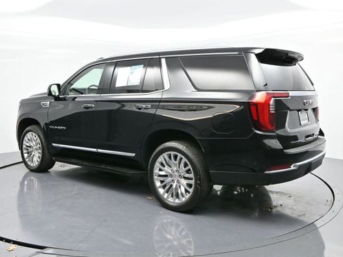 Used 2025 GMC Yukon Elevation image 5