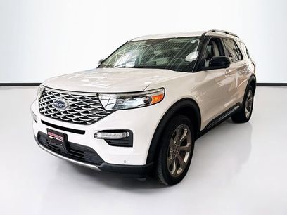 Used 2020 Ford Explorer Platinum w/ Premium Technology Package