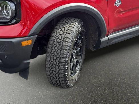 Used 2025 Ford Bronco Sport Outer Banks w/ Sasquatch Outer Banks Package AWD/4WD image 34