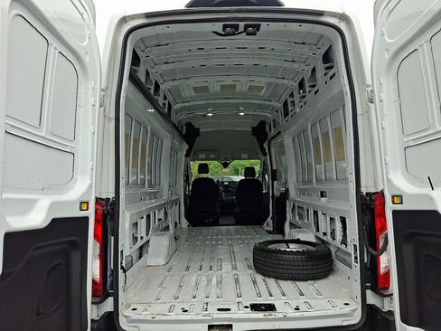 Used 2023 Ford Transit 250 148 High Roof Extended RWD image 26
