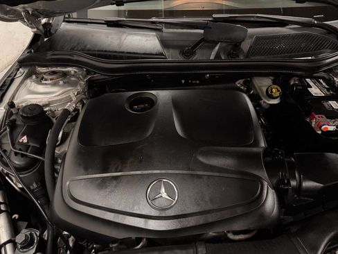 Used 2015 Mercedes-Benz CLA 250 image 33