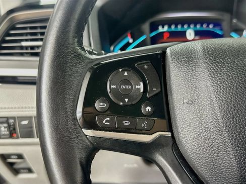 Used 2018 Honda Odyssey Elite image 24
