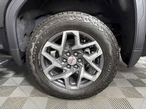 New 2026 GMC Sierra 1500 SLT w/ SLT Premium Plus Package image 34