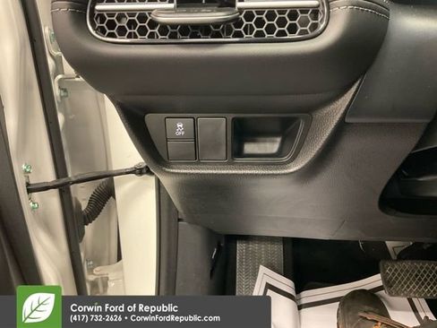 Used 2025 Honda HR-V EX-L image 19