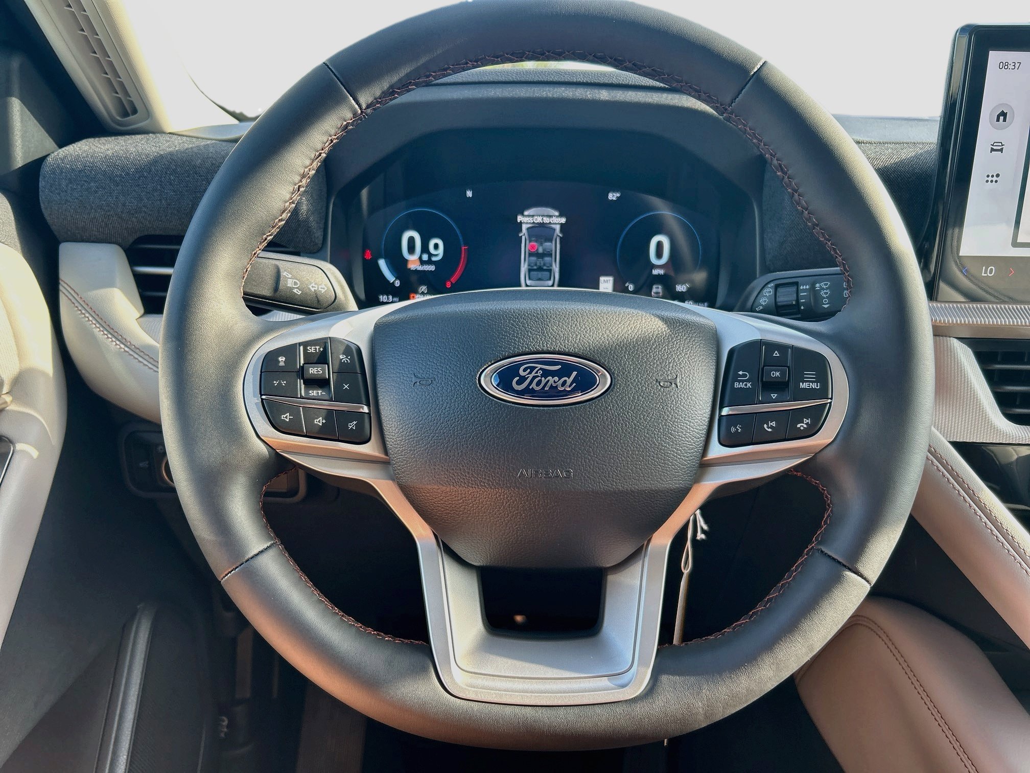 New 2026 Ford Explorer Active w/ Active Comfort Package RWD image 7