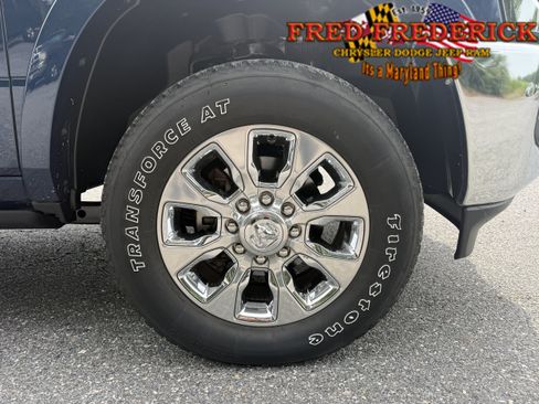Used 2022 RAM 2500 Limited AWD/4WD image 10