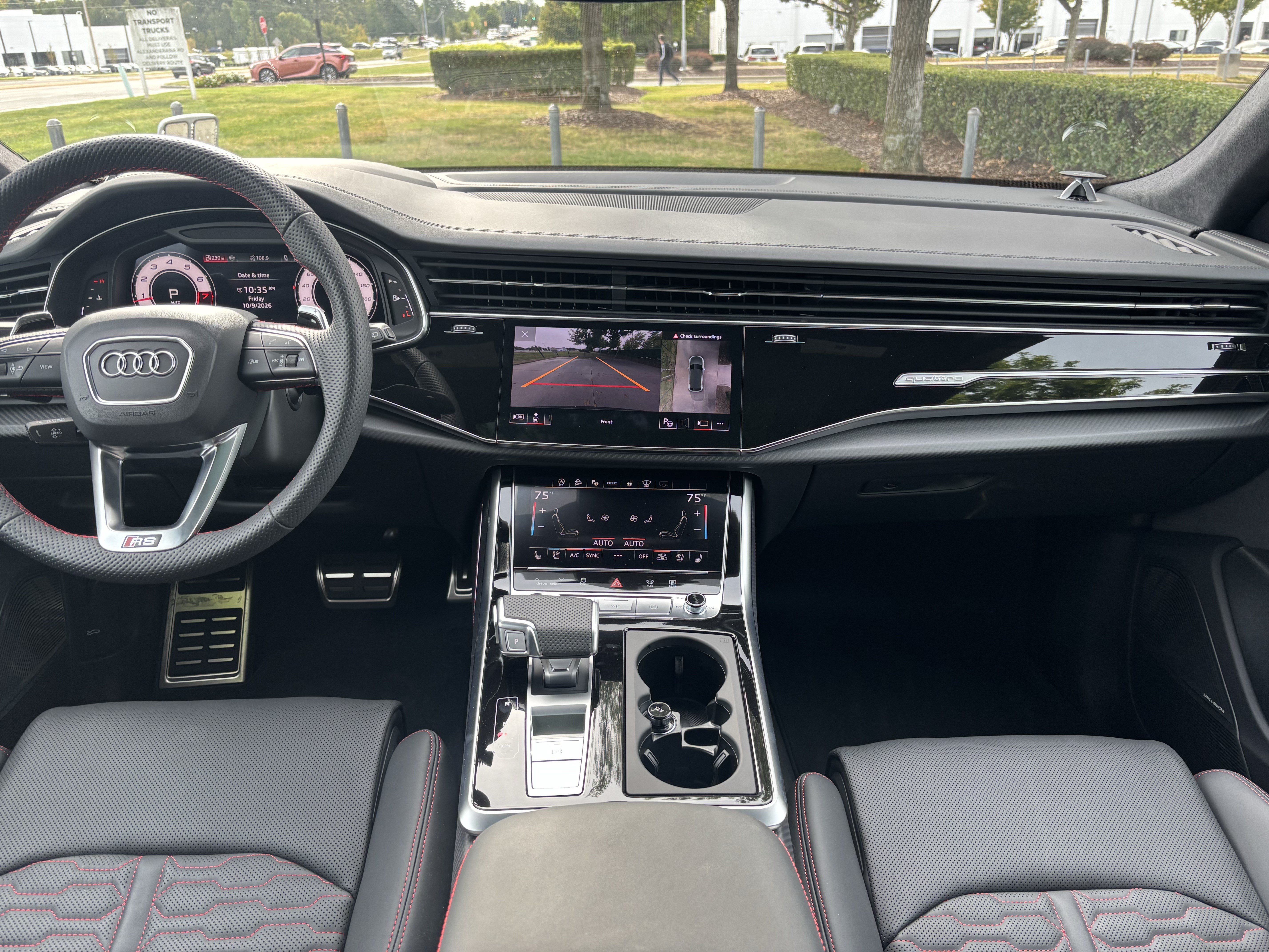 Used 2026 Audi RS Q8 performance AWD/4WD image 32