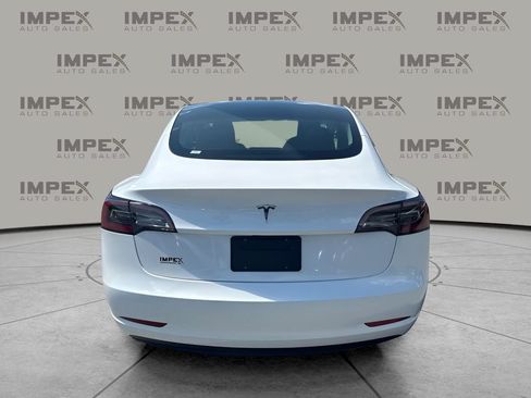 Used 2023 Tesla Model 3 Standard Range RWD image 4