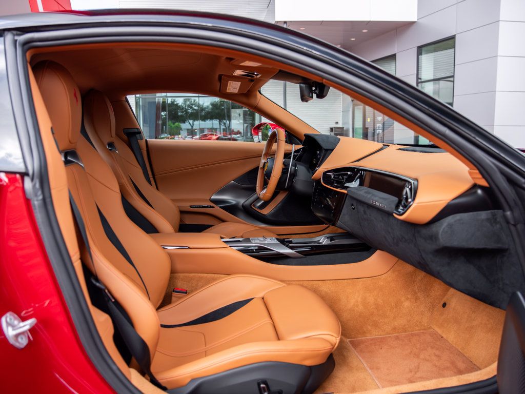 Certified 2025 Ferrari 12Cilindri RWD image 26