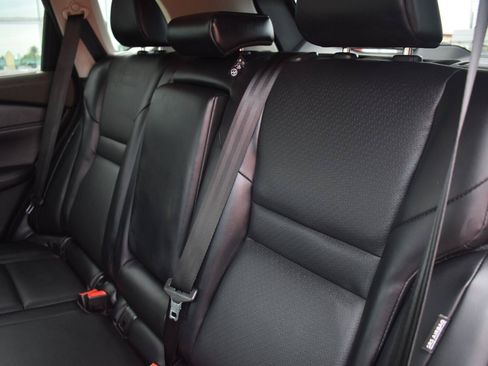 Used 2023 Nissan Rogue SV w/ SV Premium B Package FWD image 45