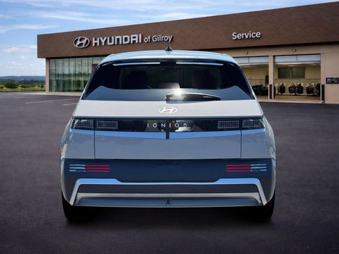 New 2026 Hyundai Ioniq 5 SE RWD image 6
