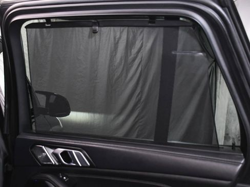 Used 2024 BMW X5 M60i image 16